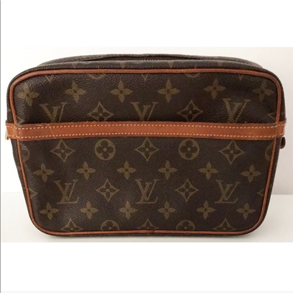 Louis Vuitton Handbags - 💯Authentic Louis Vuitton Compiegne 23 Pouch Bag